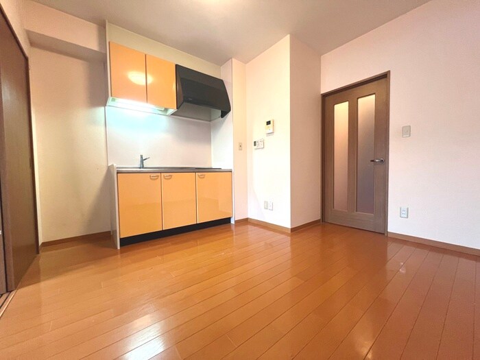 物件内観写真13　(居室)