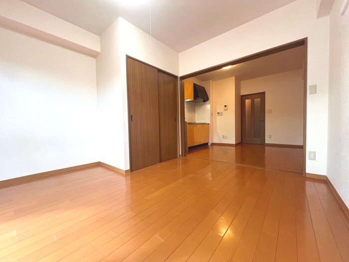 物件内観写真18　(居室)