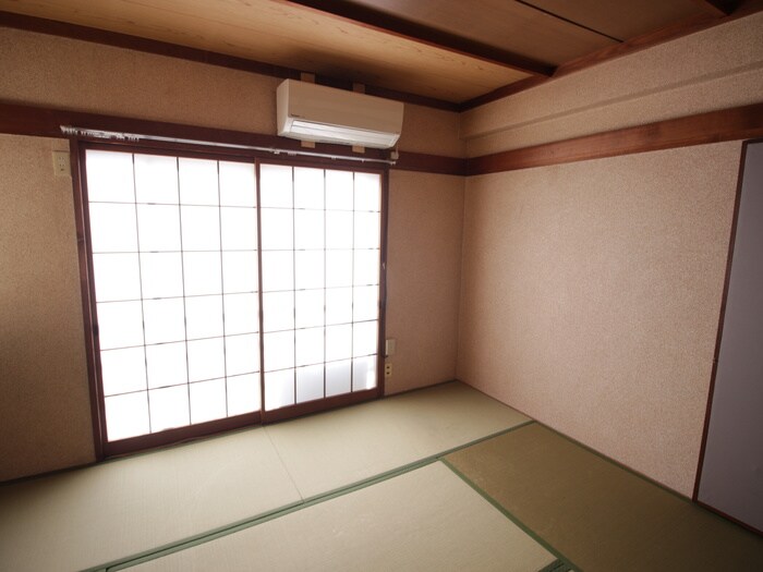 物件内観写真6　(居室)