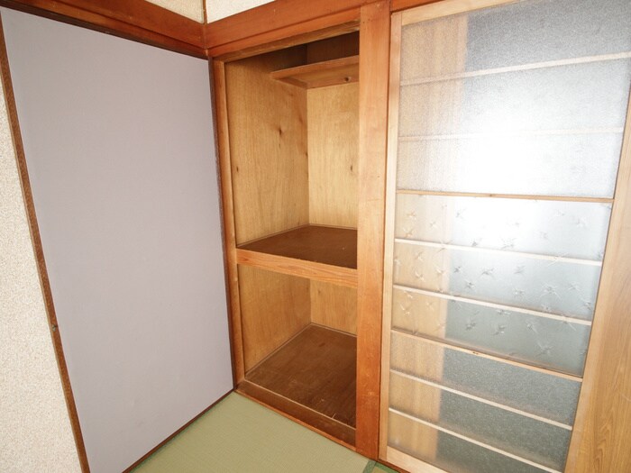 物件内観写真15　(収納)