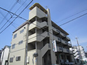 笹部マンション外観写真