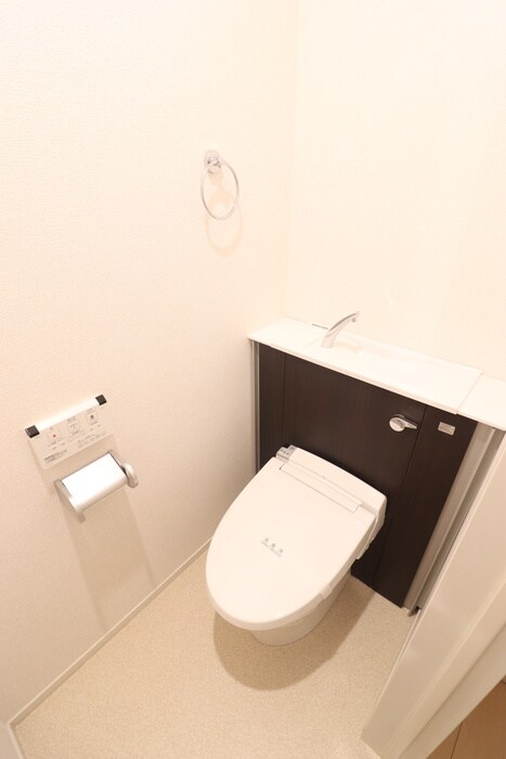 物件内観写真10　(トイレ)