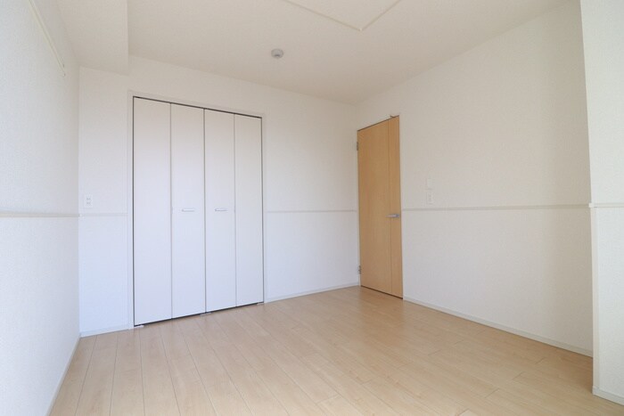 物件内観写真21　(居室)