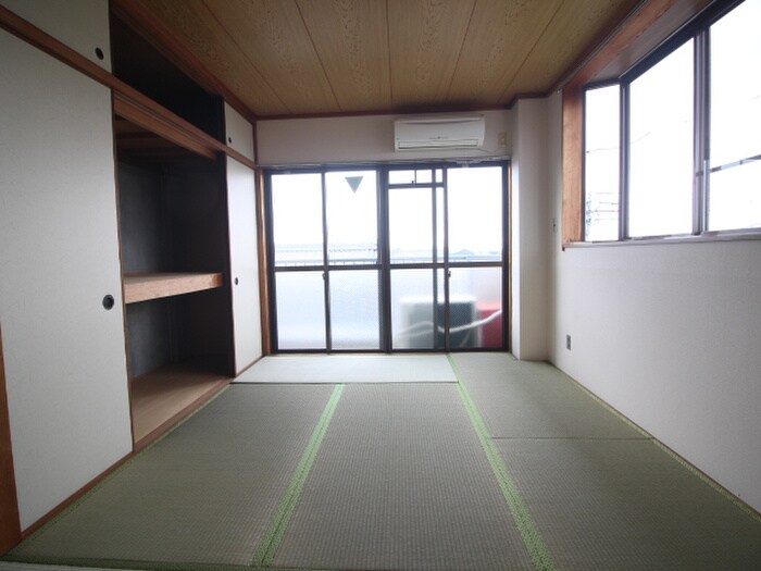 物件内観写真12　(居室)