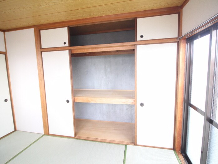 物件内観写真13　(収納)