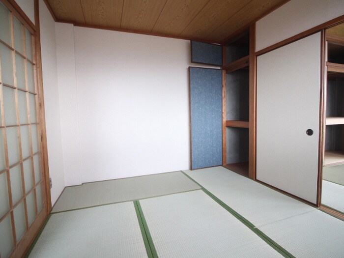 物件内観写真21　(居室)