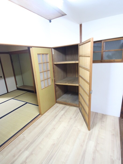 物件内観写真17　(収納)