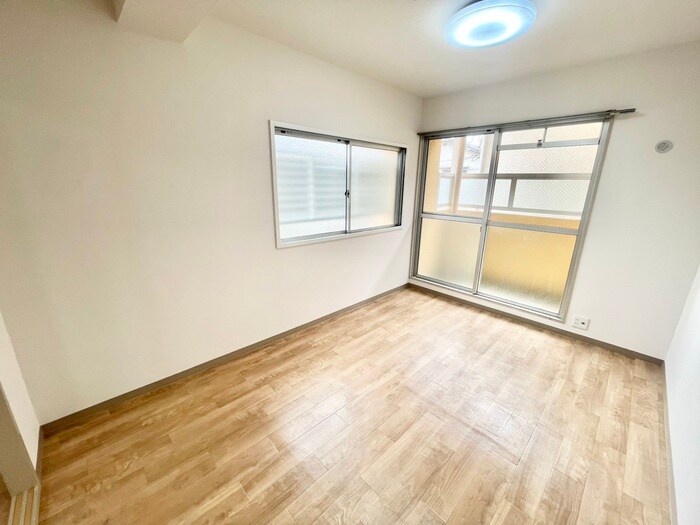 物件内観写真22　(居室)