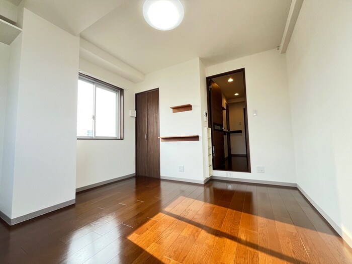 物件内観写真13　(居室)