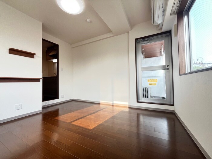 物件内観写真14　(居室)