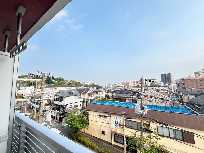 物件内観写真22　(室内からの展望)