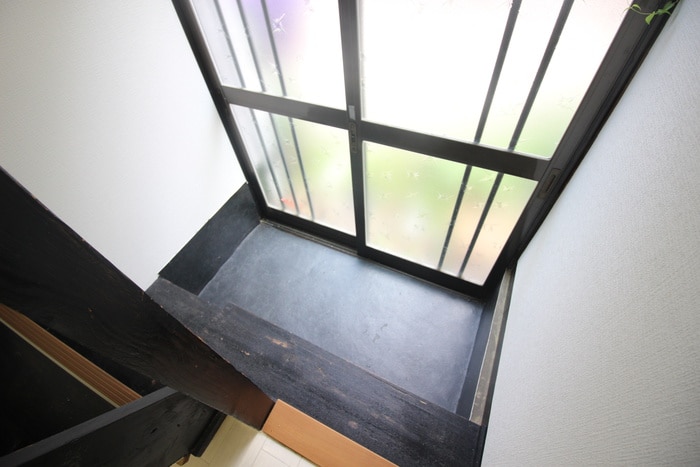 物件内観写真14　(玄関)