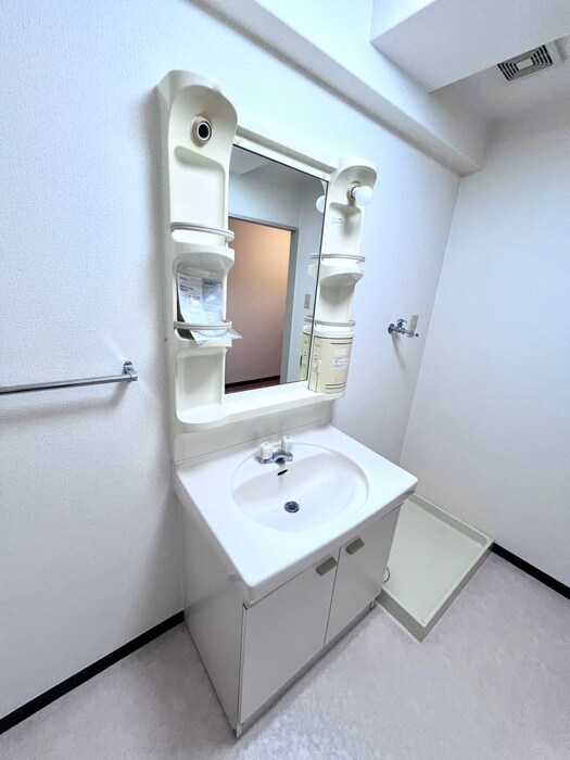 物件内観写真11　(洗面)