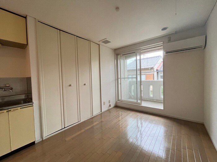 物件内観写真6　(居室)