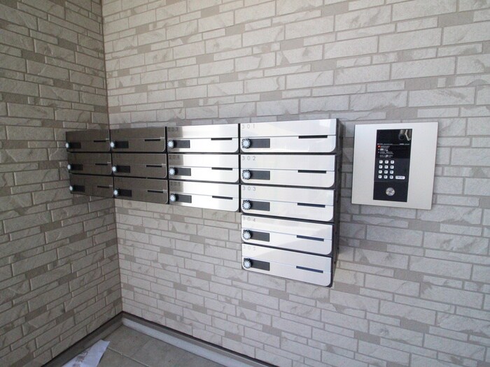 物件外観写真4　(建物設備)