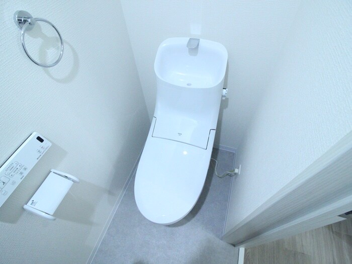 物件内観写真15　(トイレ)