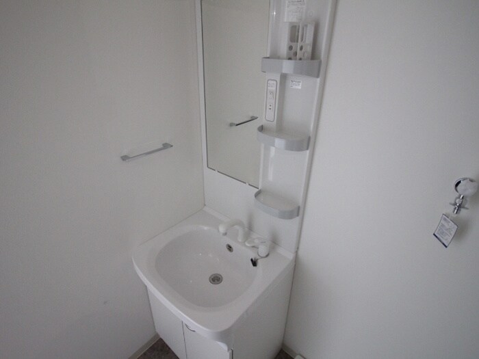 物件内観写真9　(洗面)