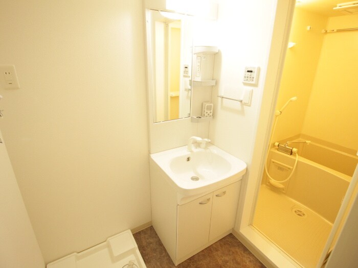 物件内観写真9　(洗面)