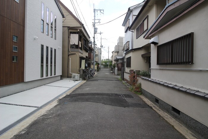 物件外観写真5　(周辺環境)