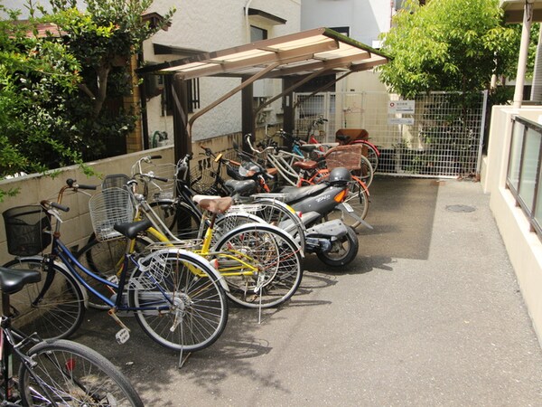 駐輪場