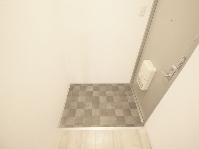 物件内観写真20　(玄関)