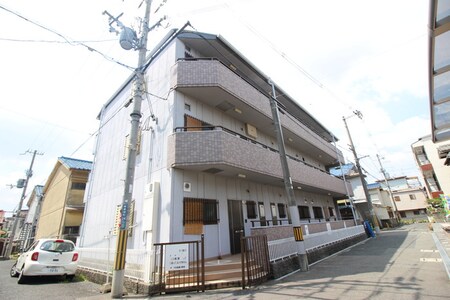 オーク四条畷外観写真