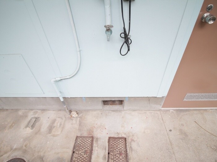 物件内観写真14　(洗濯機置場)