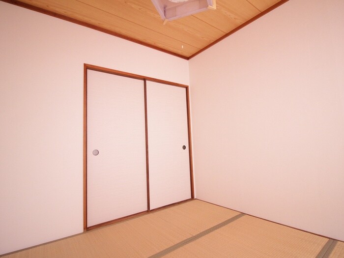 物件内観写真18　(居室)