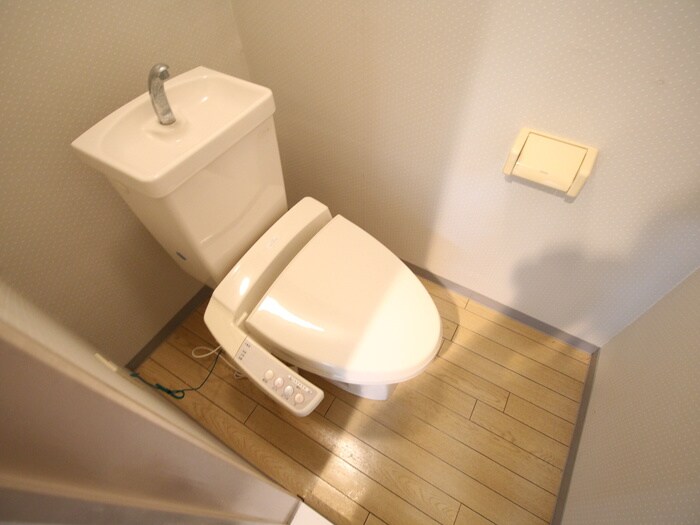 物件内観写真11　(トイレ)