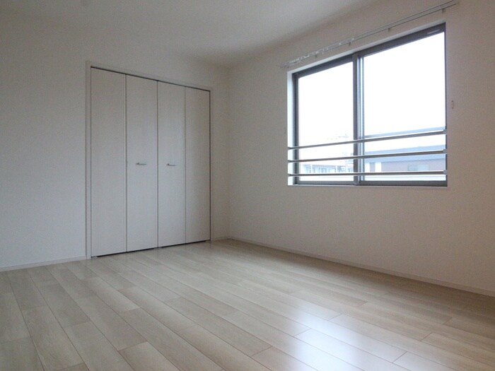 物件内観写真8　(内観写真)