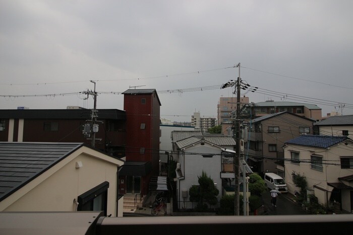 物件内観写真16　(室内からの展望)