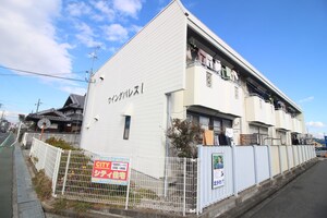 ウイングパレスⅠ外観写真