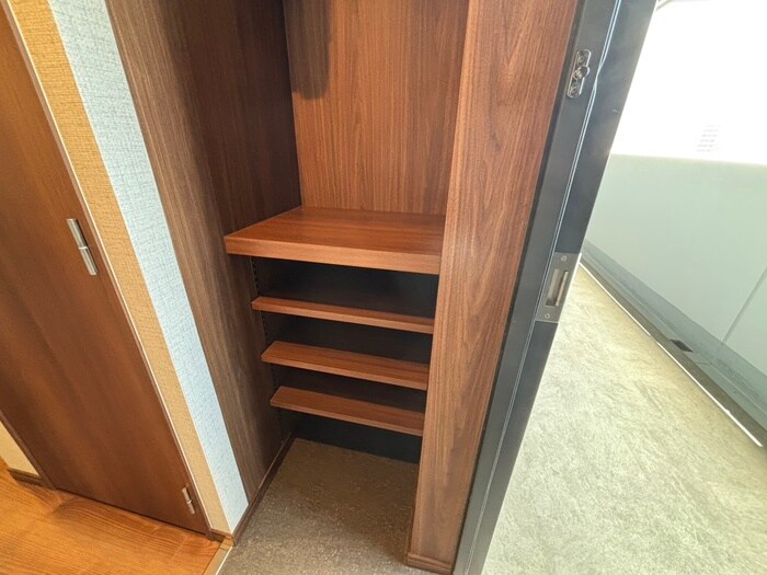 物件内観写真19　(靴箱)