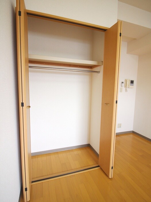 物件内観写真16　(収納)