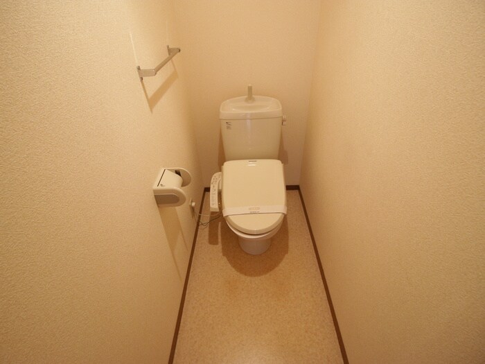 物件内観写真7　(トイレ)