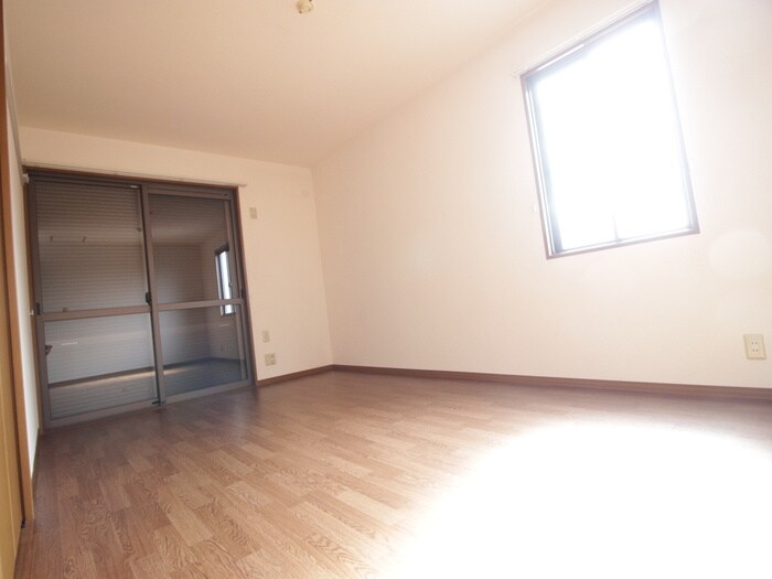 物件内観写真11　(居室)