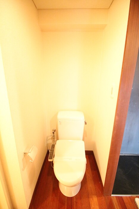 物件内観写真9　(トイレ)