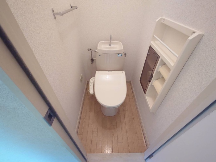 物件内観写真15　(トイレ)