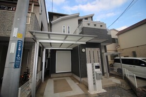 山本丸橋１丁目貸家外観写真