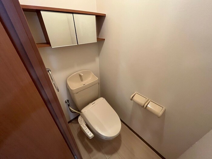 物件内観写真10　(トイレ)