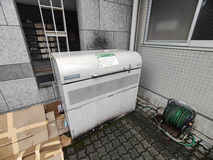 物件外観写真4　(建物設備)