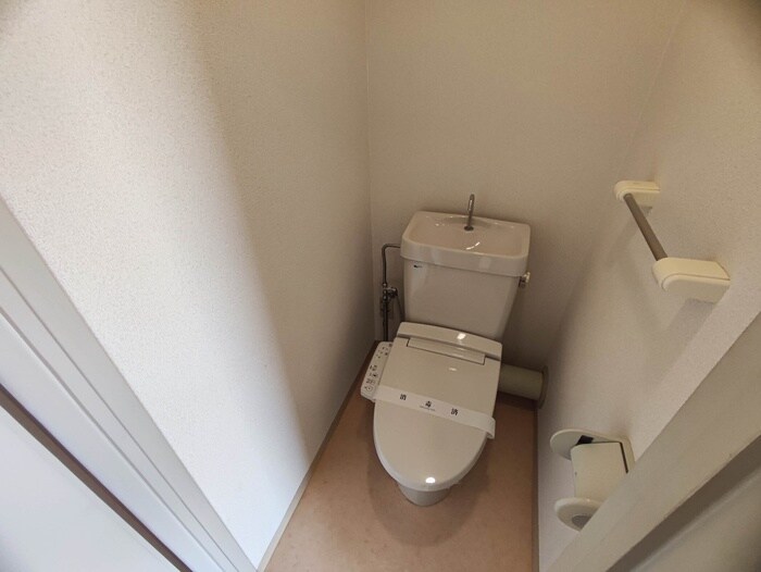 物件内観写真13　(トイレ)