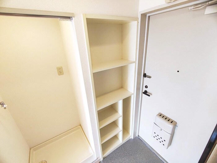 物件内観写真20　(靴箱)