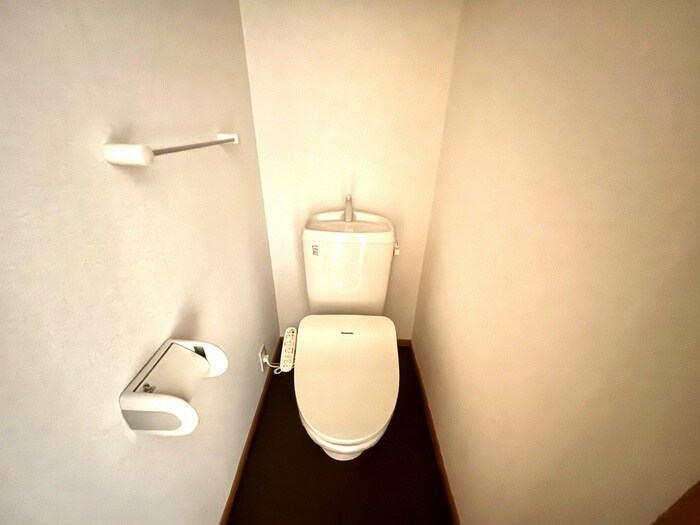 物件内観写真10　(トイレ)