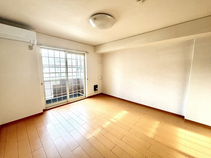 物件内観写真12　(居室)