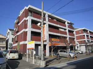 イーストコートⅡ外観写真