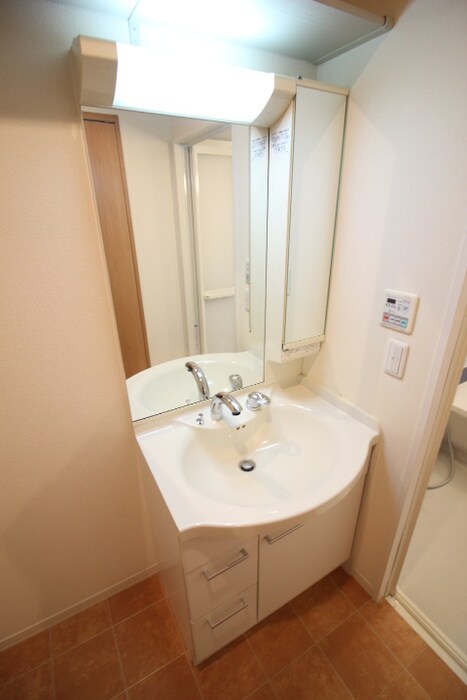 物件内観写真9　(洗面)