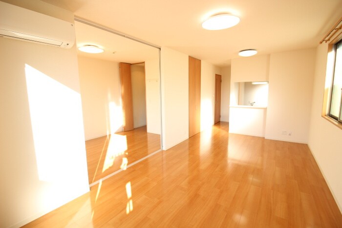 物件内観写真13　(居室)