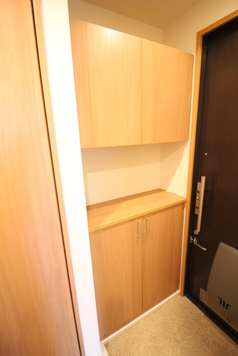 物件内観写真18　(靴箱)