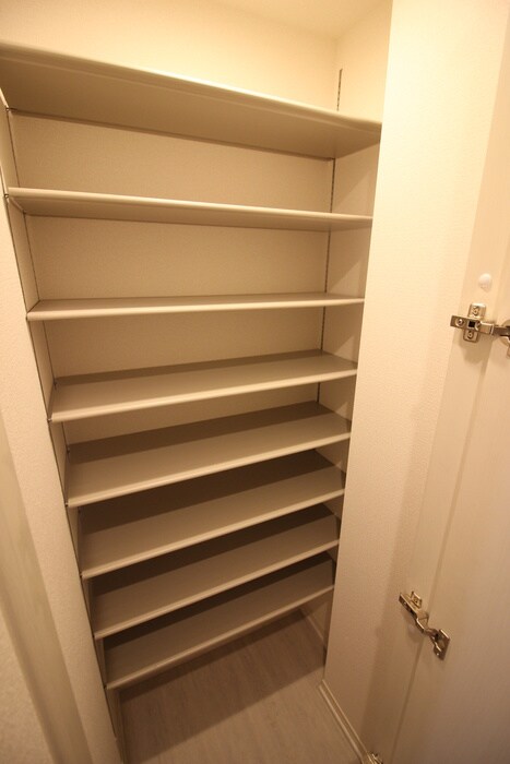 物件内観写真17　(靴箱)